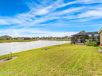 492 Moray Drive