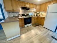 326 Holiday Park Boulevard