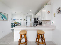 1825 Velky Lane
