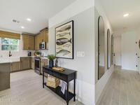 1121 Westunder Street