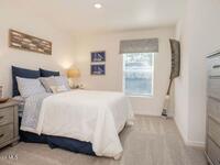 3307 Mockingbird Avenue