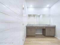 1856 Viburnum Road