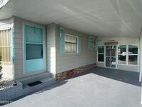 1906 Mango Street