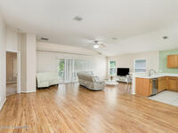 936 Tavernier Circle