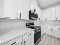 607 Gagnon Street