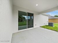 607 Gagnon Street