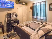 2748 Emerson Drive