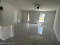 411 La Coco Street