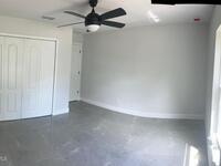 411 La Coco Street
