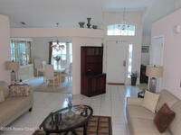 1422 Kaslo Circle
