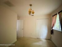 1422 Kaslo Circle