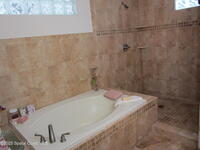 1422 Kaslo Circle