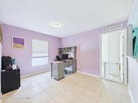 2515 Marquez Avenue