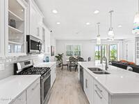 2715 Spur Drive