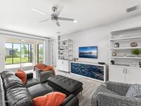 2715 Spur Drive