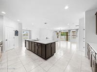 539 Balcom Terrace