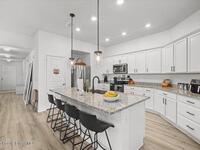 527 Glaspell Circle