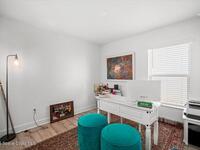 527 Glaspell Circle