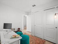 527 Glaspell Circle
