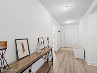 527 Glaspell Circle