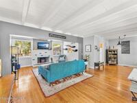 42 S Fernwood Drive