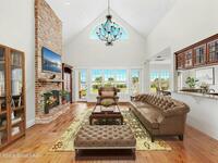 9490 S Tropical Trail