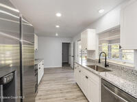 961 Canal Lane