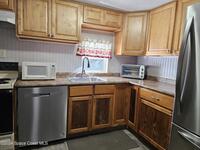 1091 Laurel Court