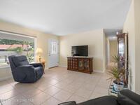 1573 Par Street