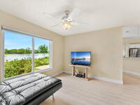 6986 Hammock Lakes Drive