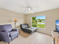 6986 Hammock Lakes Drive