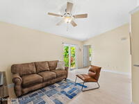 6986 Hammock Lakes Drive