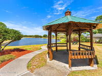6986 Hammock Lakes Drive