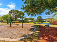 6986 Hammock Lakes Drive