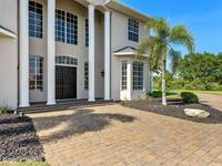 1028 Dowitcher Court