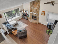 282 Neville Circle