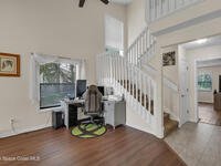282 Neville Circle