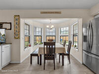 282 Neville Circle