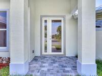926 Sareta Street