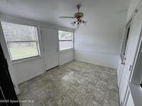 1078 Altamira Street