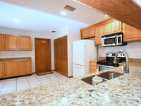 1214 Island Green Drive Unit #B3-9