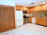 1214 Island Green Drive Unit #B3-9