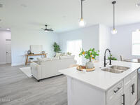 921 Sable Circle