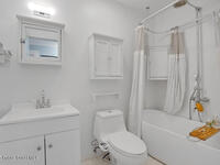 950 Gatewood Court
