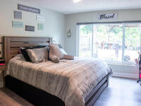 886 Spirea Drive