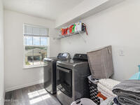 1043 Corbin Circle