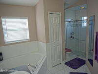 725 Morning Cove Circle