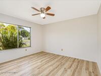 933 Gueld Avenue