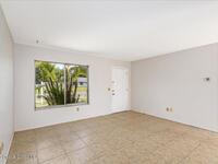 933 Gueld Avenue