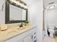 3901 Dixie Highway Unit #301